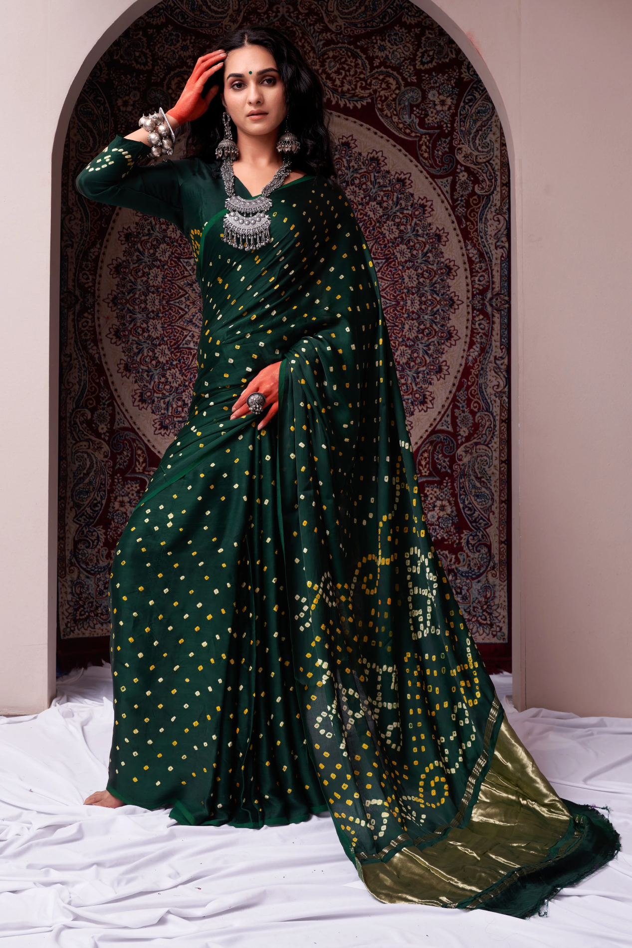 images of bandhani saree
