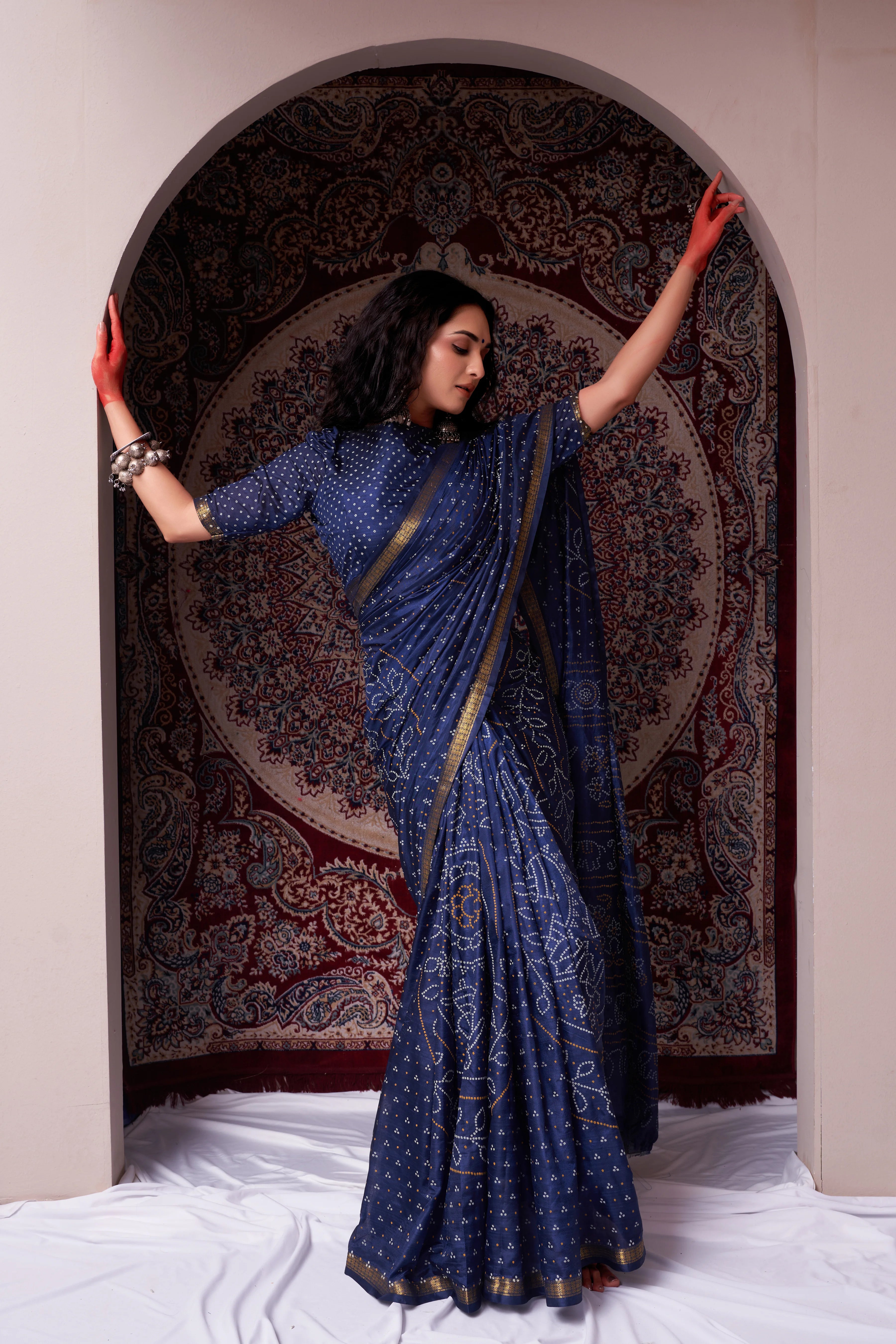 BlueSilkBandhaniDailyWearSaree4.webp