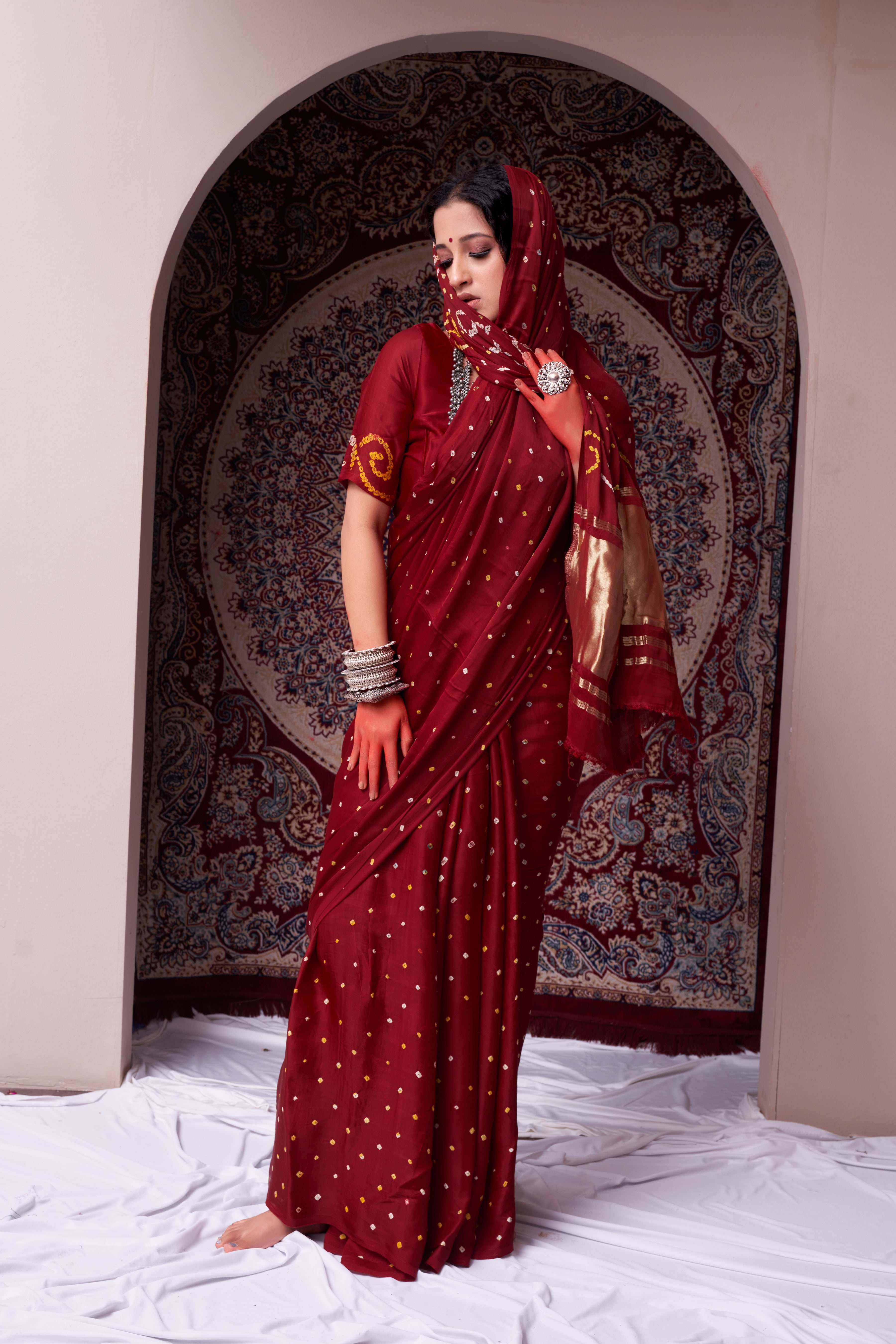 Refined Mahogany Maroon Gajji Silk Bandhani Saree 5