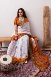 Zesty Nectarine Fanta Jaquard Silk Bandhani Saree