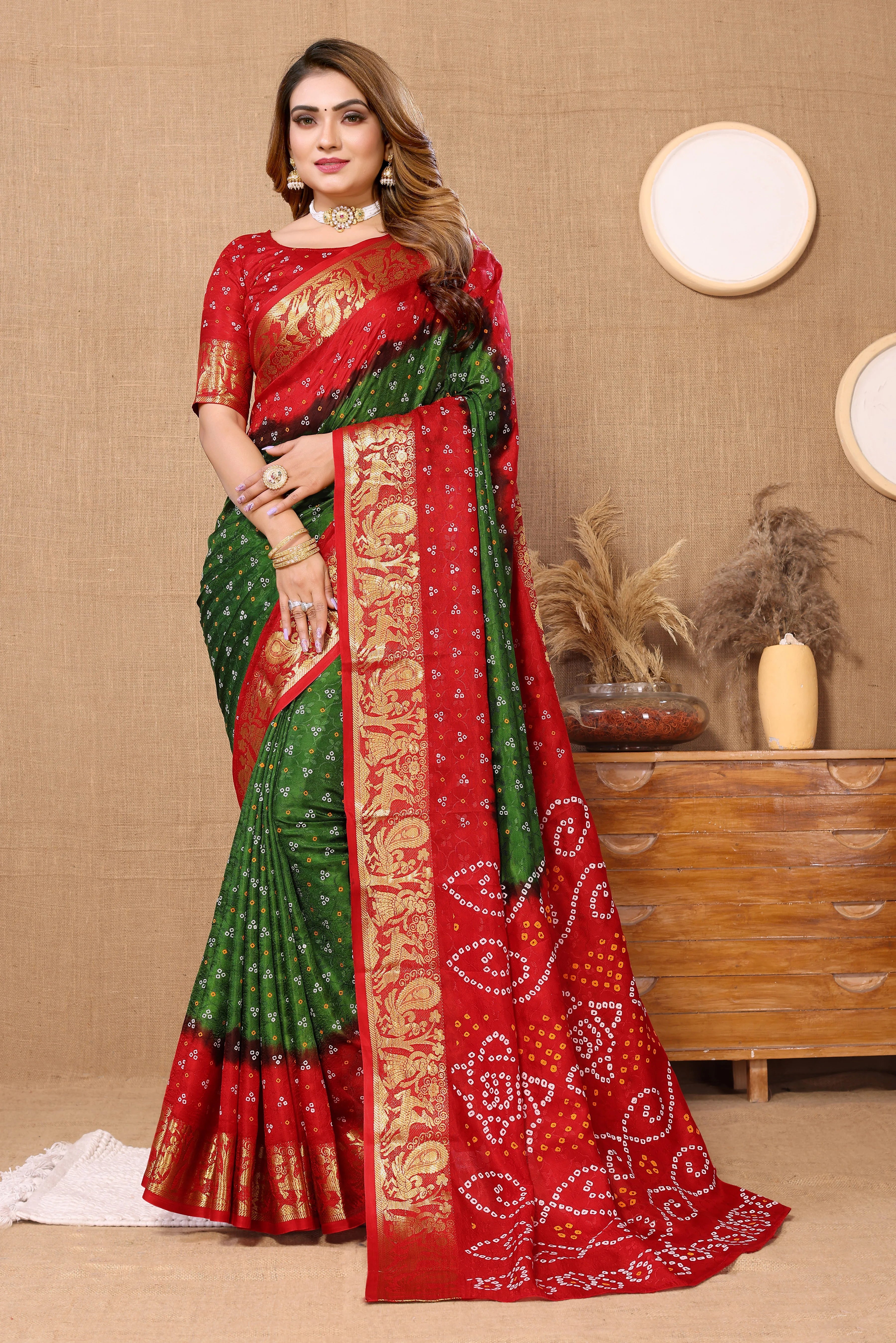 GreenJaquardSilkBandhejSaree1.webp