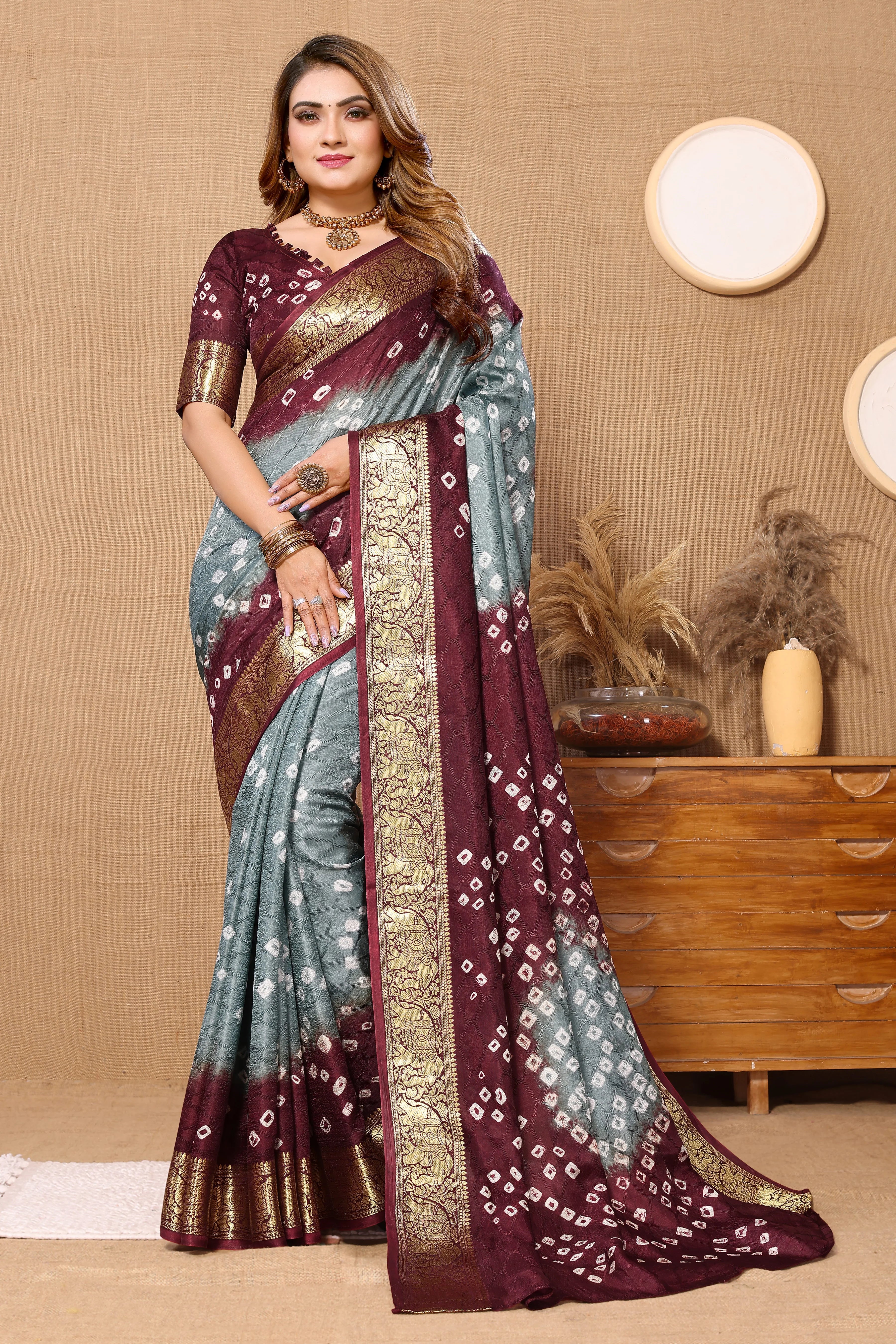 GreyJaquardSilkBandhejSaree1.webp