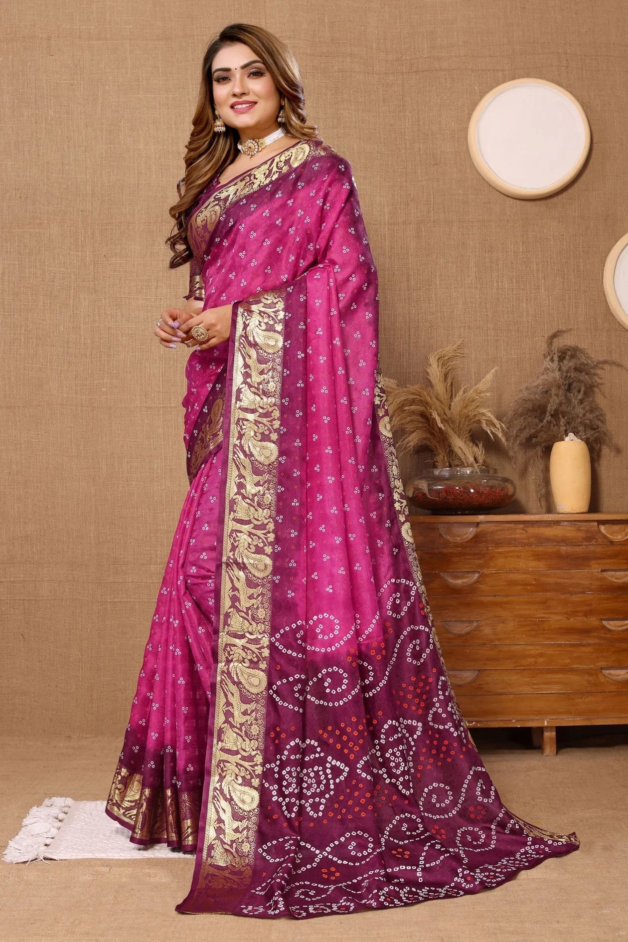 Lavish Light Pink Jaquard Silk Bandhani Saree