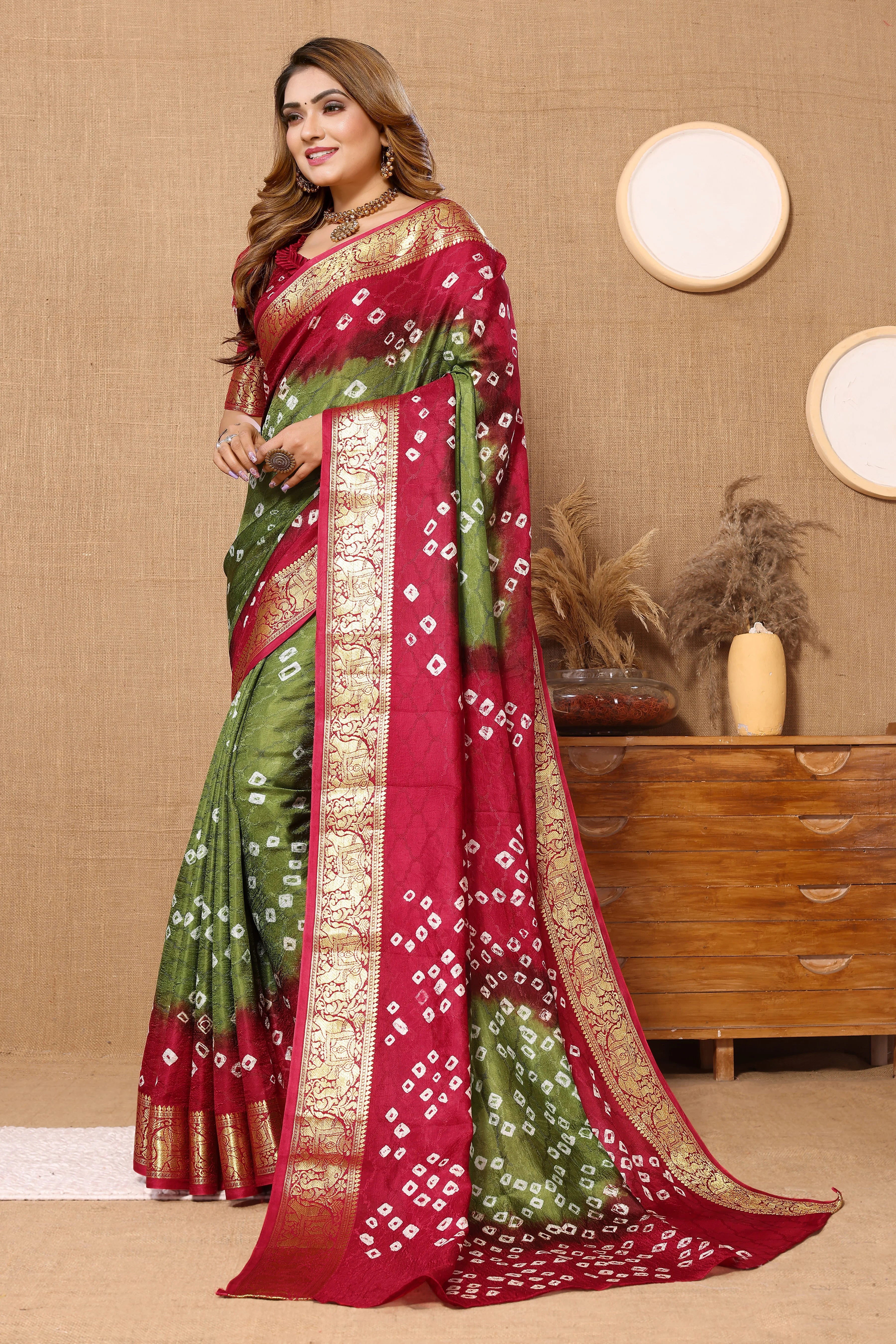 MehendiGreenJaquardSilkBandhejSaree2.webp