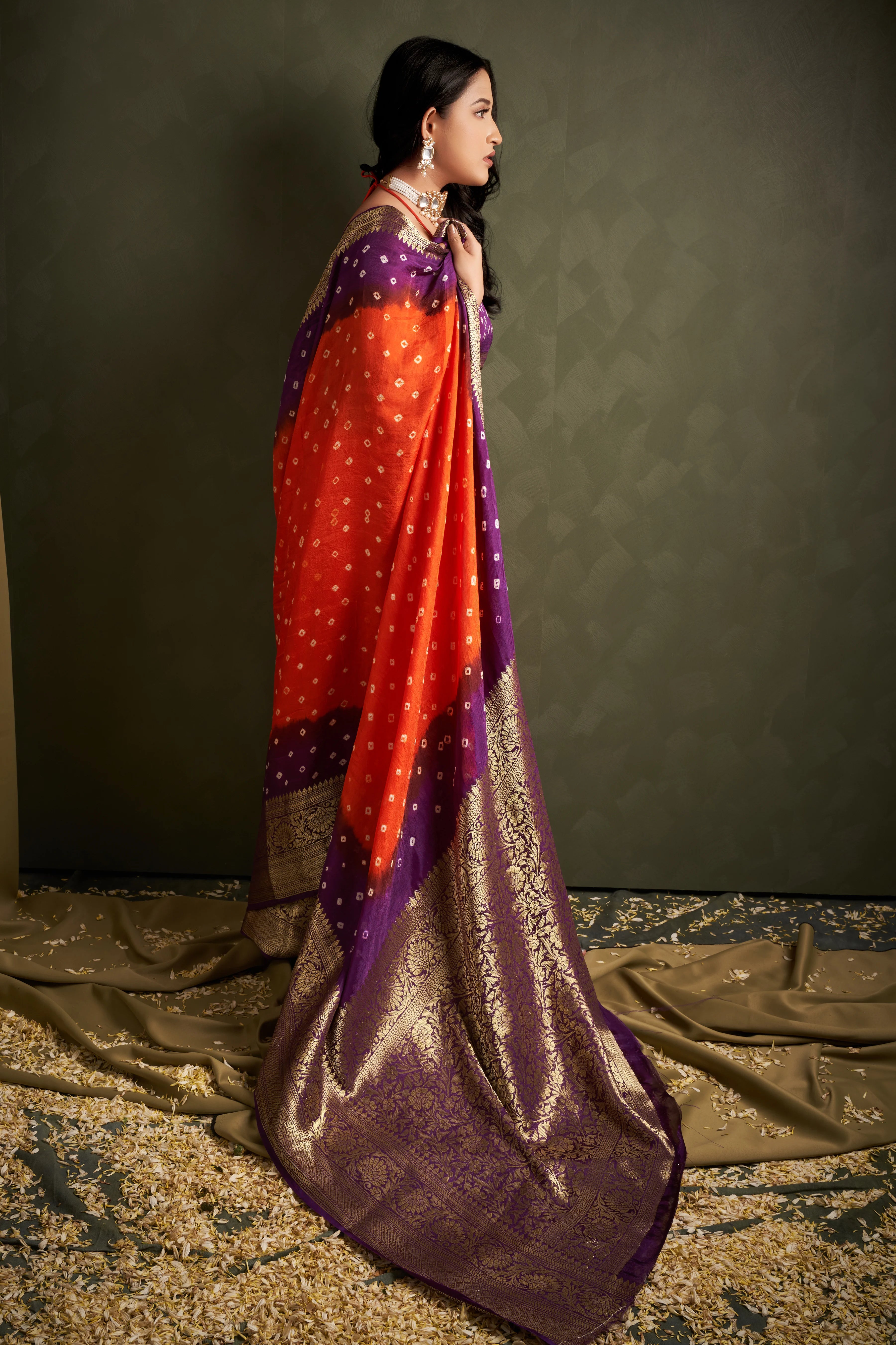 OrangeKanjeevaramSilkBandhaniWeddingSaree4.webp