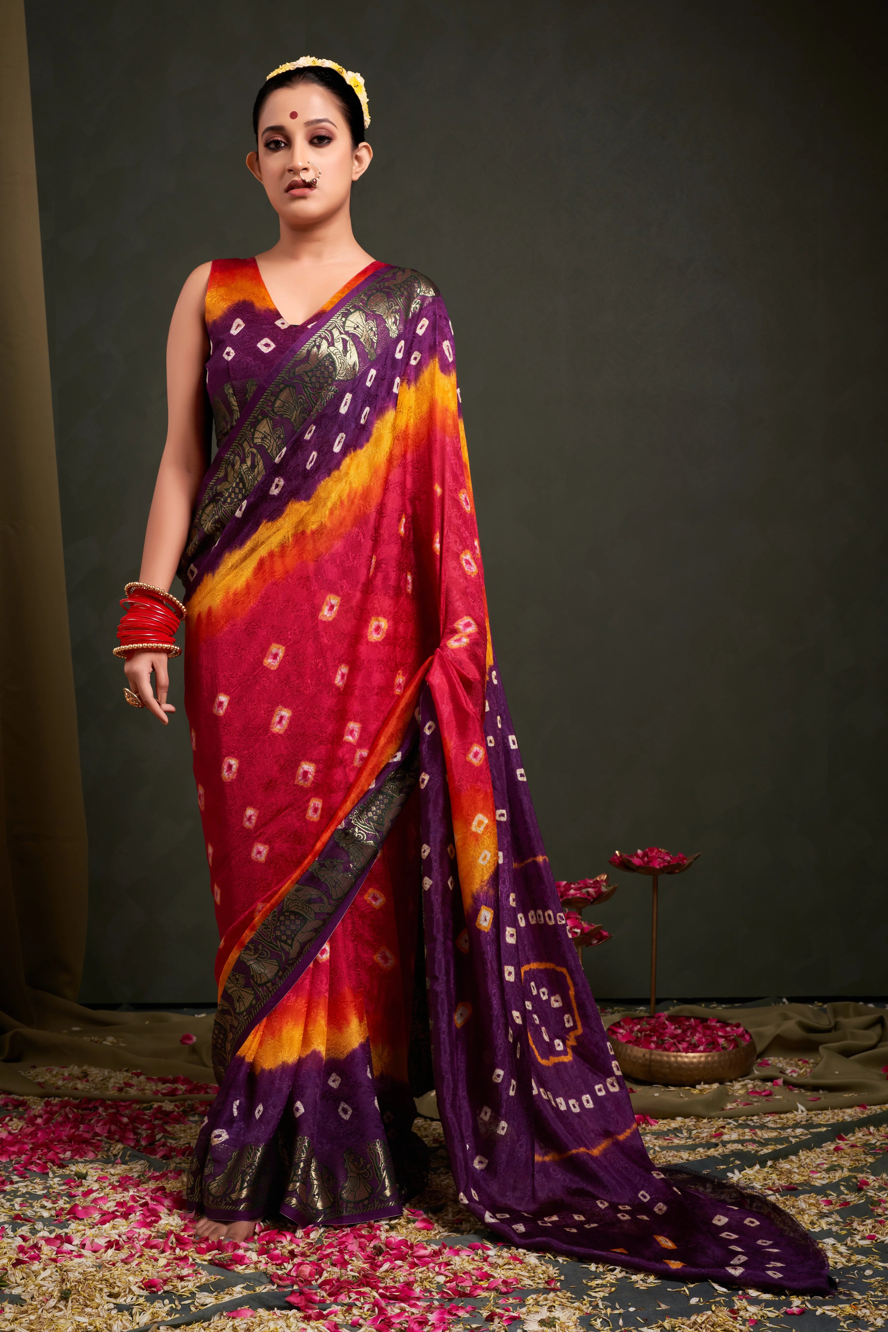 PetalPinkJaquardSilkBandhaniPartyWearSaree1.webp