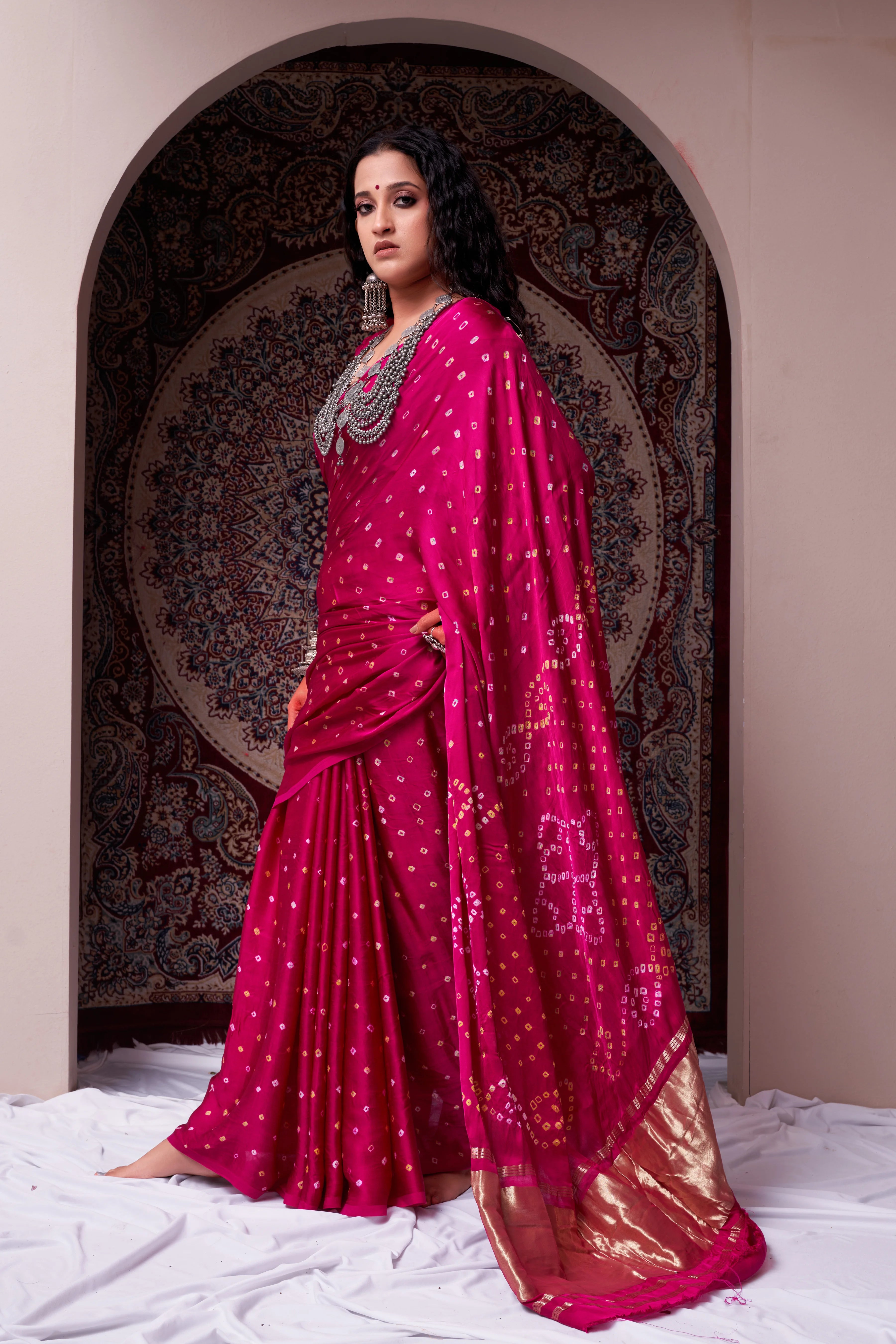 Graceful Ballet Pink Gajji Silk Bandhani Saree