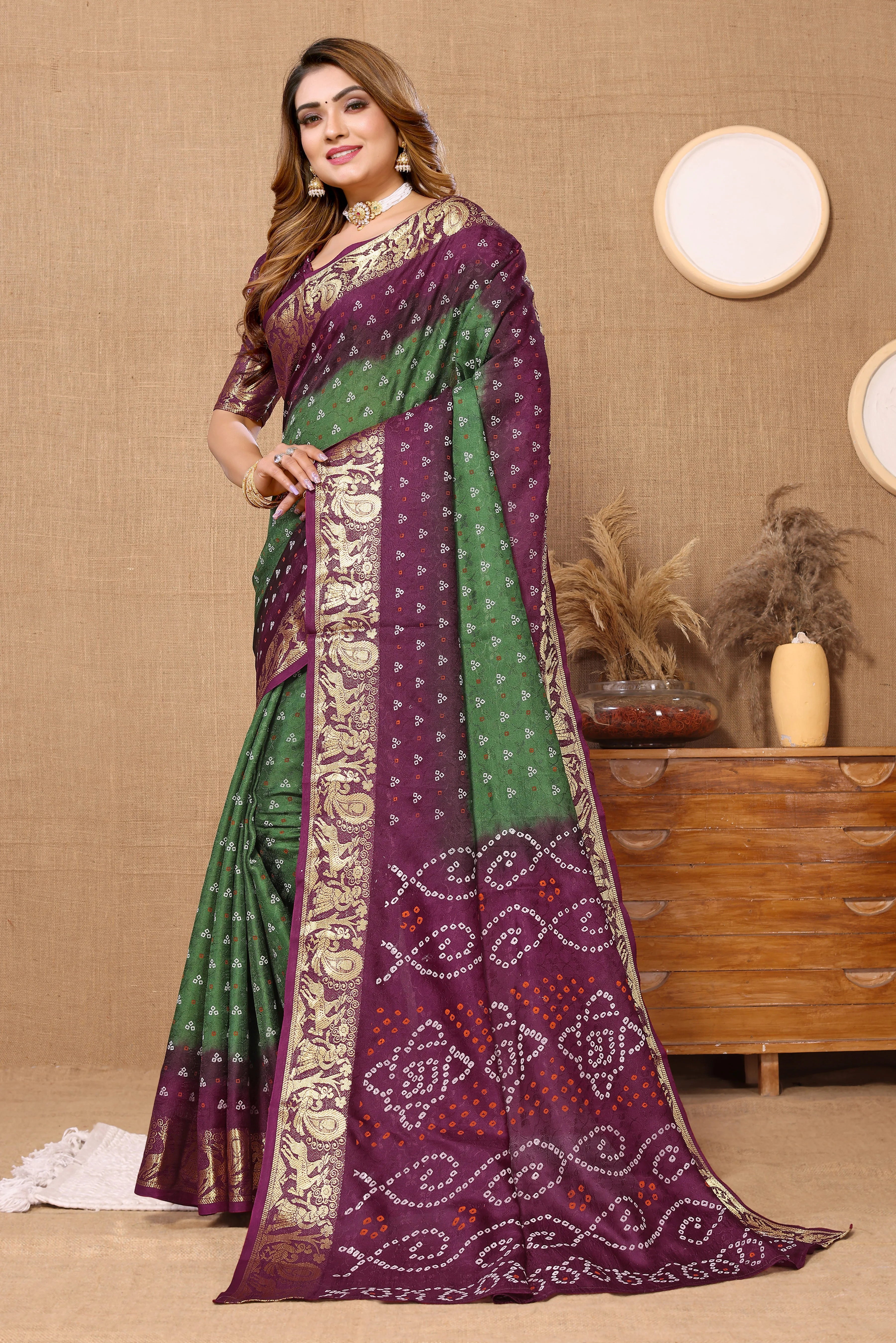 PoshMehendiGreenJaquardBandhejSaree1.webp