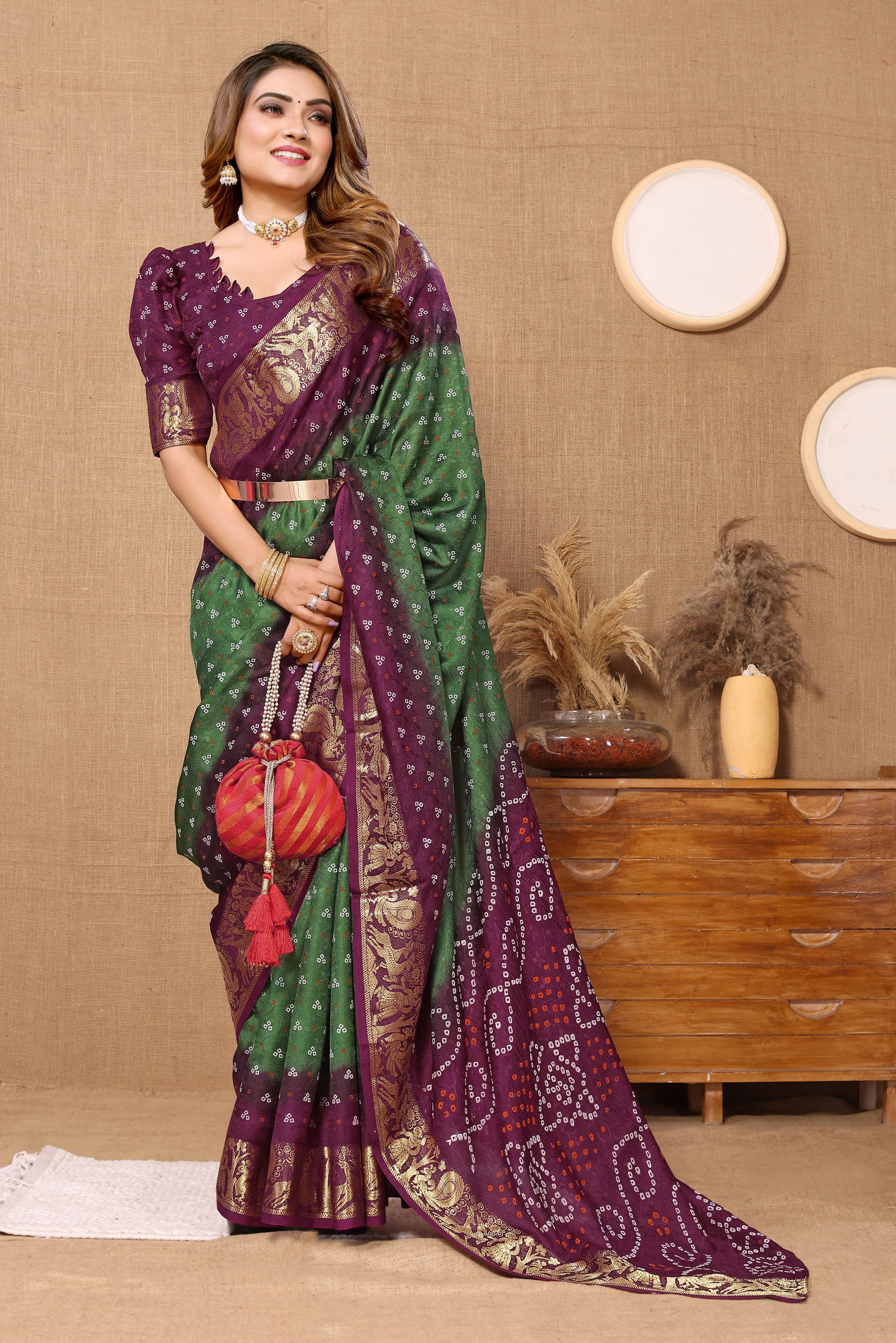 Posh Mehendi Green Jaquard Silk Bandhani Saree