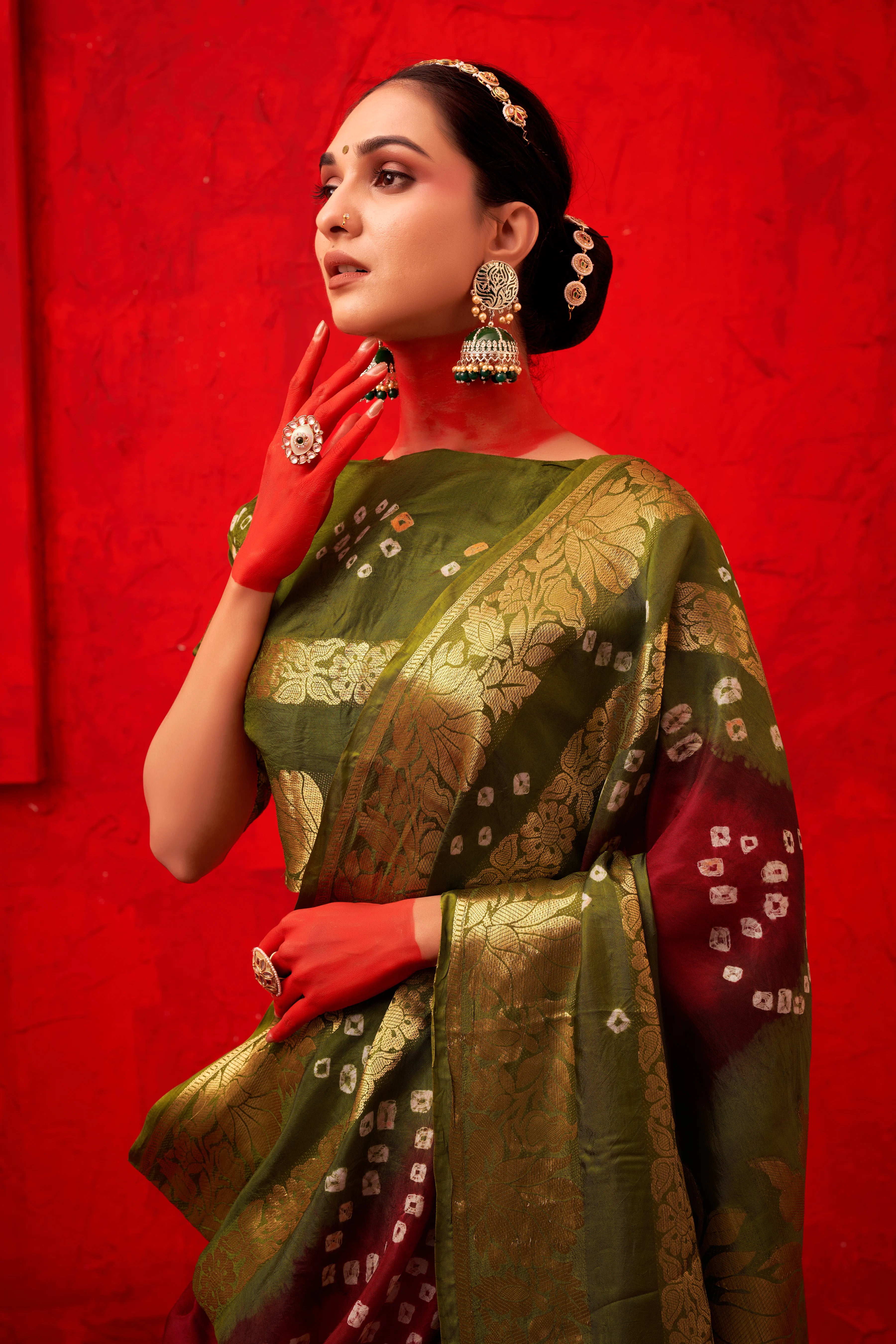 ScarletRedMullberySilkBandhaniPartyWearSaree4.webp