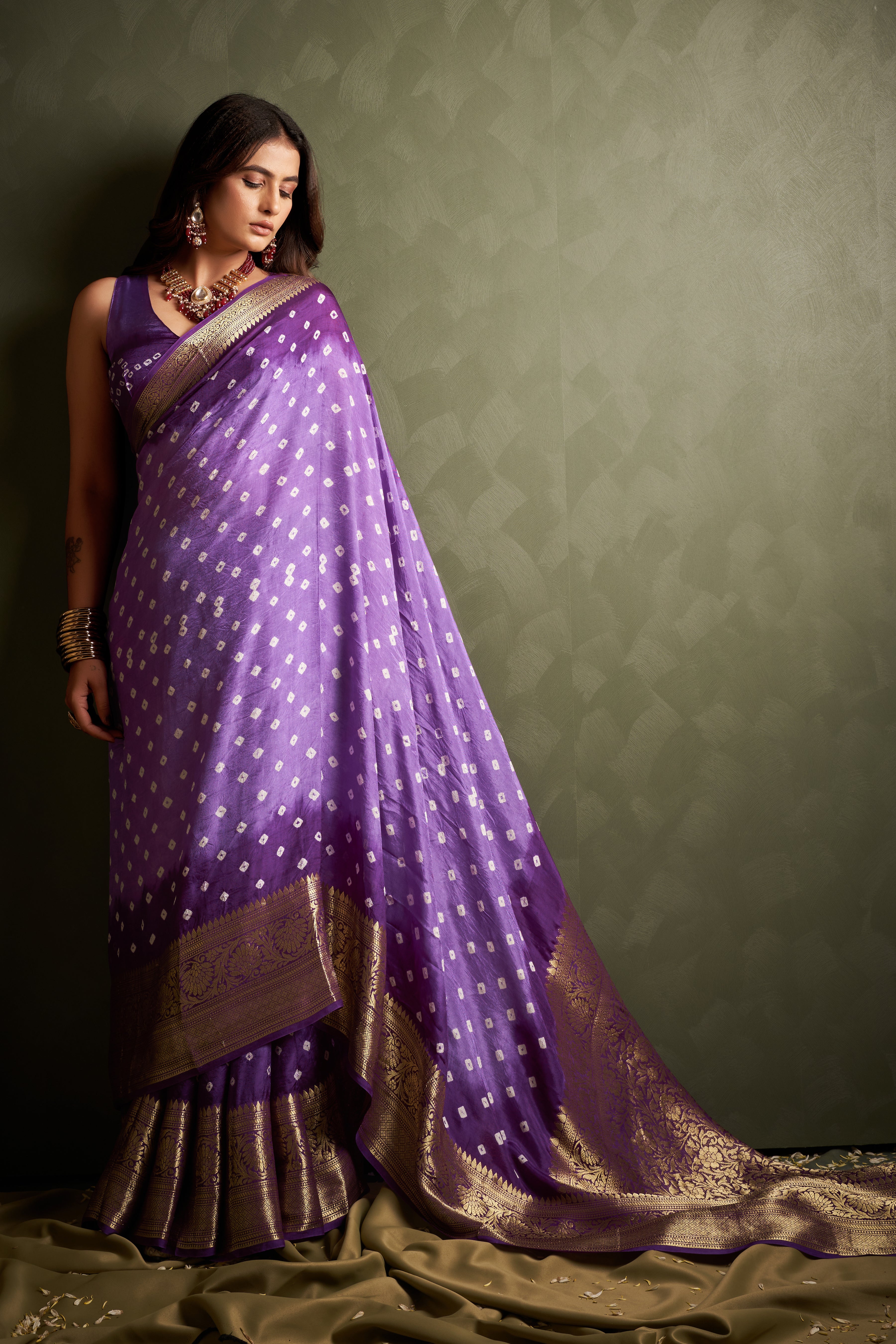 Charming Wisteria Purple Kanjeevaram Silk Bandhani Saree